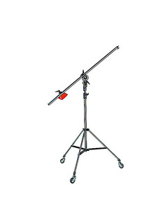 Giraffe Ligth boom 35 with black cinema stand