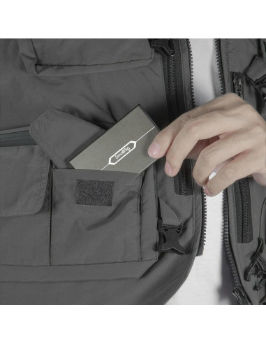 Memory card case