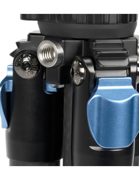 ST-124 Standard Series Carbon Tripod