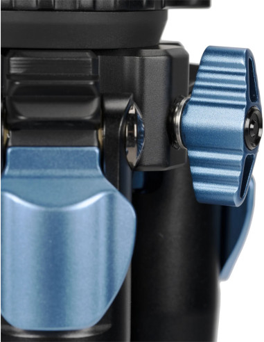 ST-124 Standard Series Carbon Tripod