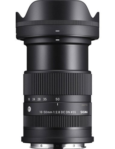 AF 18-50mm f / 2.8 (c) DC DN L-MOUNT