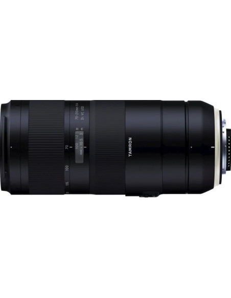 70-210mm f / 4.0 AF VC USD Canon