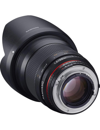 24mm f / 1.4 and as if um umc nikon f