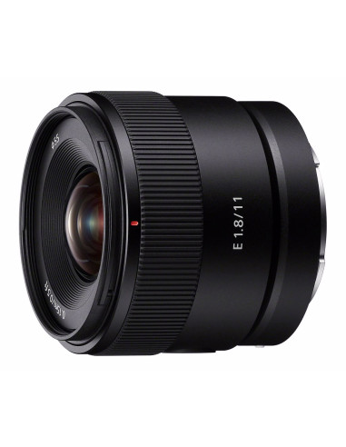 And 11mm f / 1.8