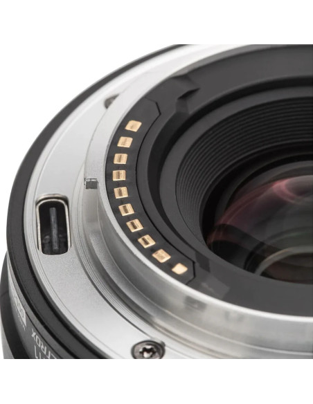 AF 20mm f / 2.8 sony e-mount