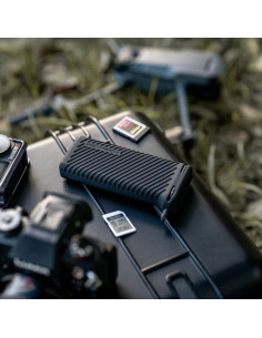 Reader and Create Memory Card Case 2