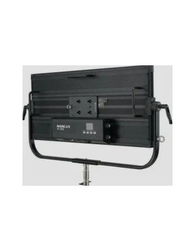 TK-200 LED Soft Daylight 240W panel with BARNOOR