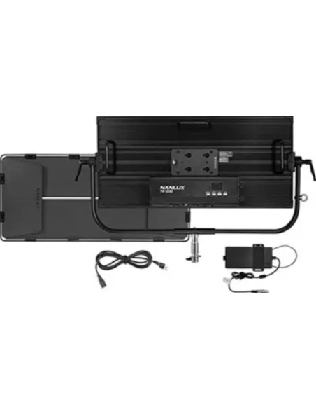 TK-200 LED Soft Daylight 240W panel with BARNOOR