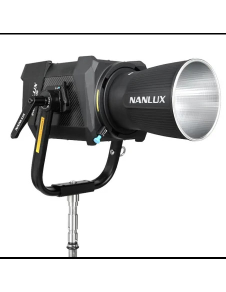 Evoke 1200B bicolor with flight case