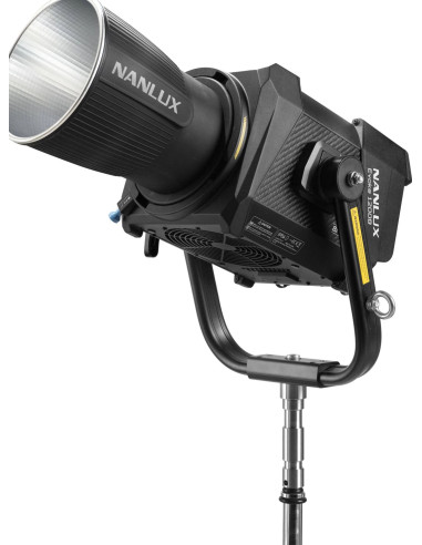 Evoke 1200B bicolor with flight case
