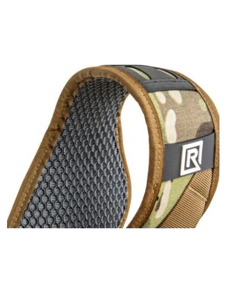 Double shoulder strap for multi-terrain camouflage cameras