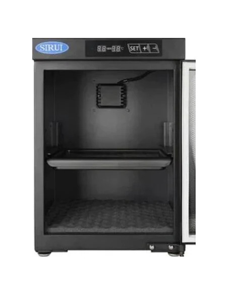HC-40X wardrobe with 40L moisture control
