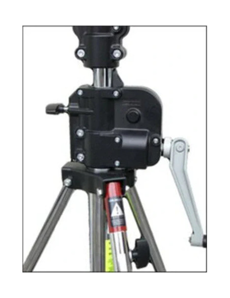 3 sections wind-up stand