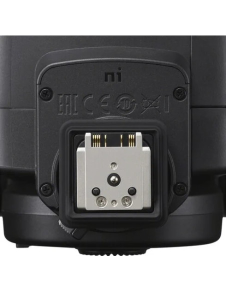 HVL-F60 RM2 External Flash with wireless radio control