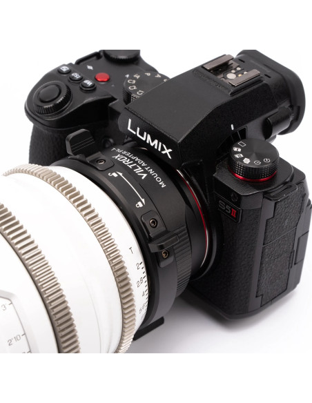PL target adapter to L-Mount camera