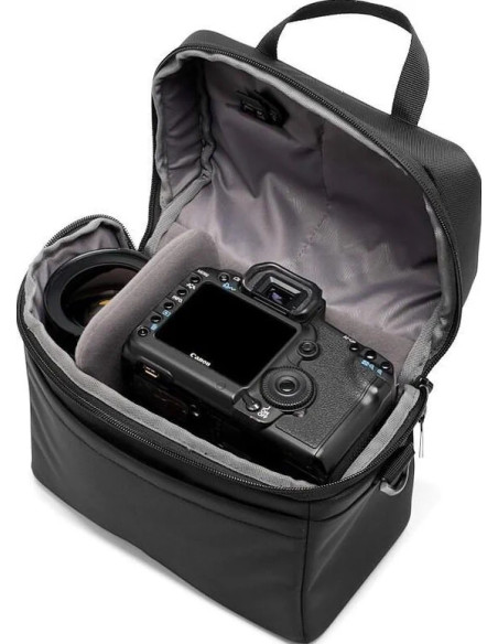 Advanced L III shoulder bag