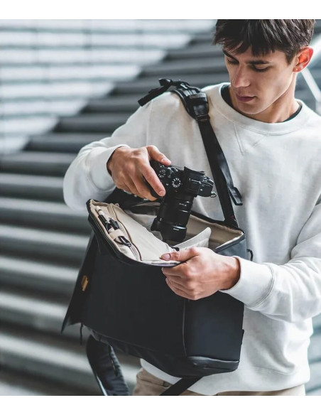 Onego Backpack 18L Obsidian Black