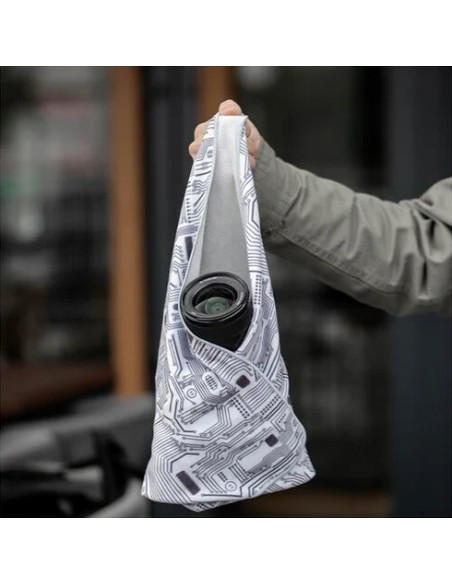 Protective cloth geek medium