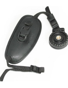 E2 Hand Strap side coupling 2